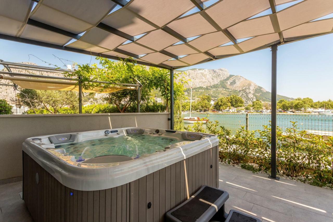 Apartment Luxury With Hot Tub Omis