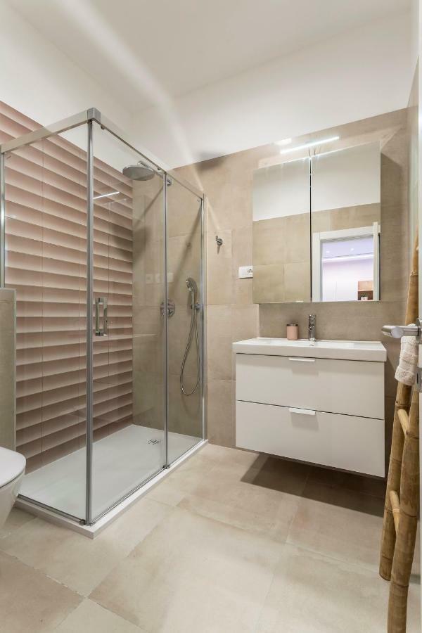 Luxury With Hot Tub * Omis